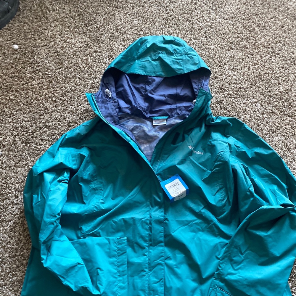 Columbia Women’s Shell Coat